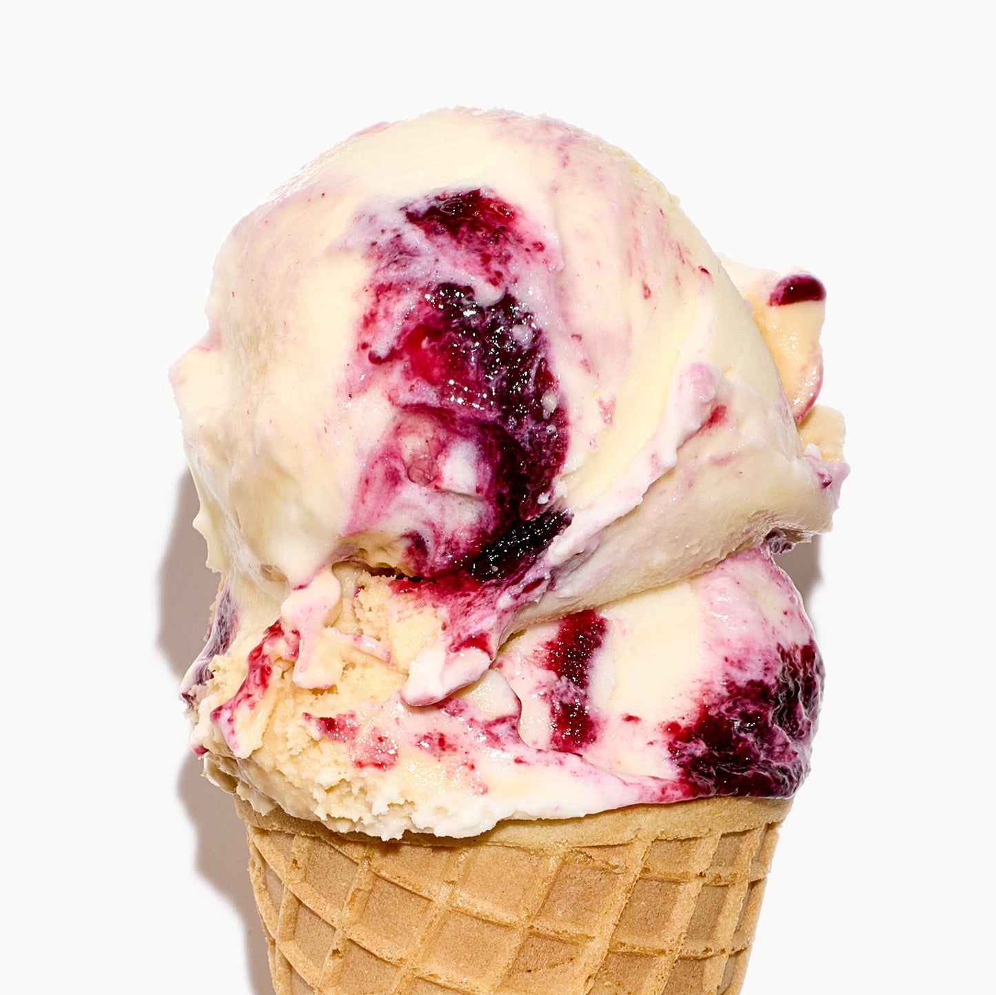 Basque Cheesecake with Brambleberry Jam